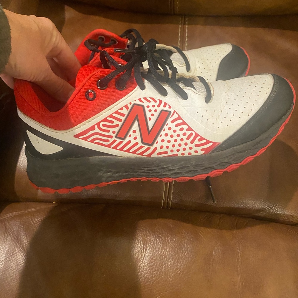 Women’s New Balance Turf Shoes Size 8.5 Great Condition